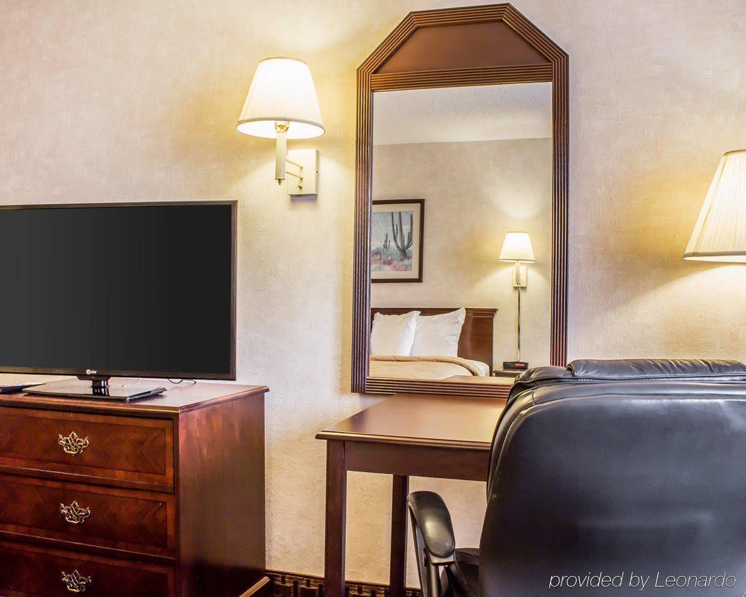 Quality Inn & Suites Yuma Kültér fotó