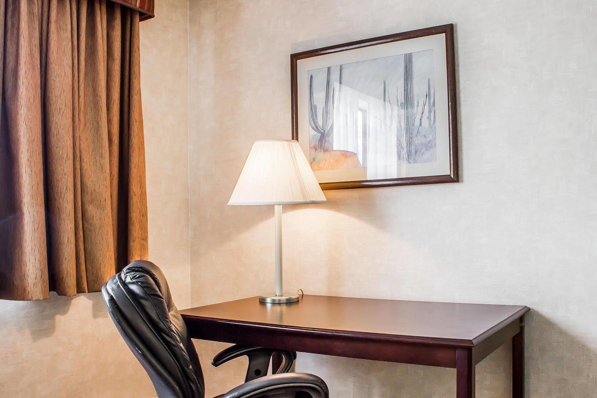 Quality Inn & Suites Yuma Kültér fotó