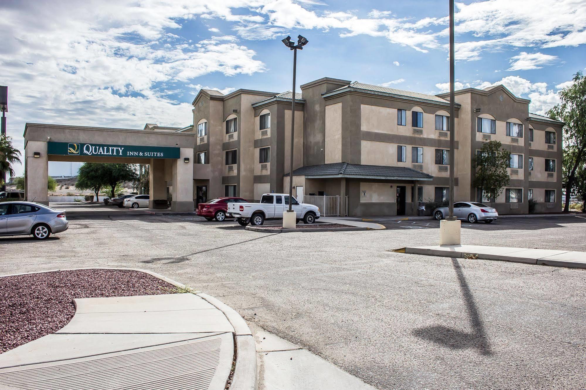 Quality Inn & Suites Yuma Kültér fotó