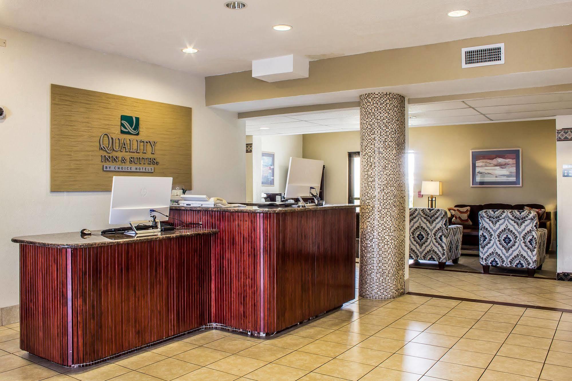 Quality Inn & Suites Yuma Kültér fotó